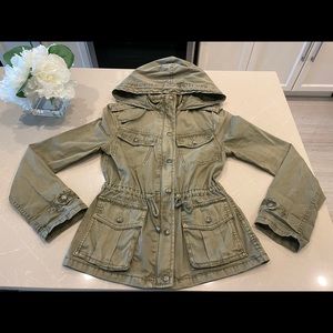 Talula Aritzia Cargo Trooper Jacket in XXS Olive